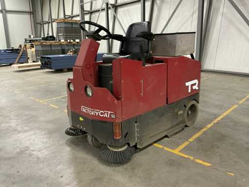 Măturător autopropulsat FactoryCat