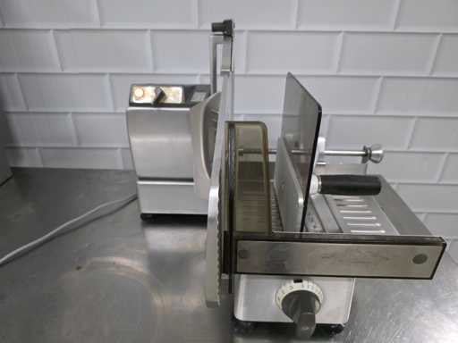 Bizerba - VE8 - Machine de découpe