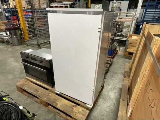 Whirlpool ARG 727/A Built-in refrigerator