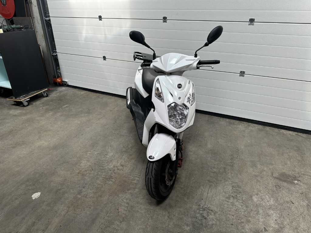 Sym Moped Scooter