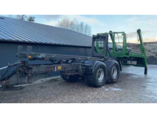 6a18bdfb-7e9a-44f2-b1d0-d2f247a87fdb.mp4