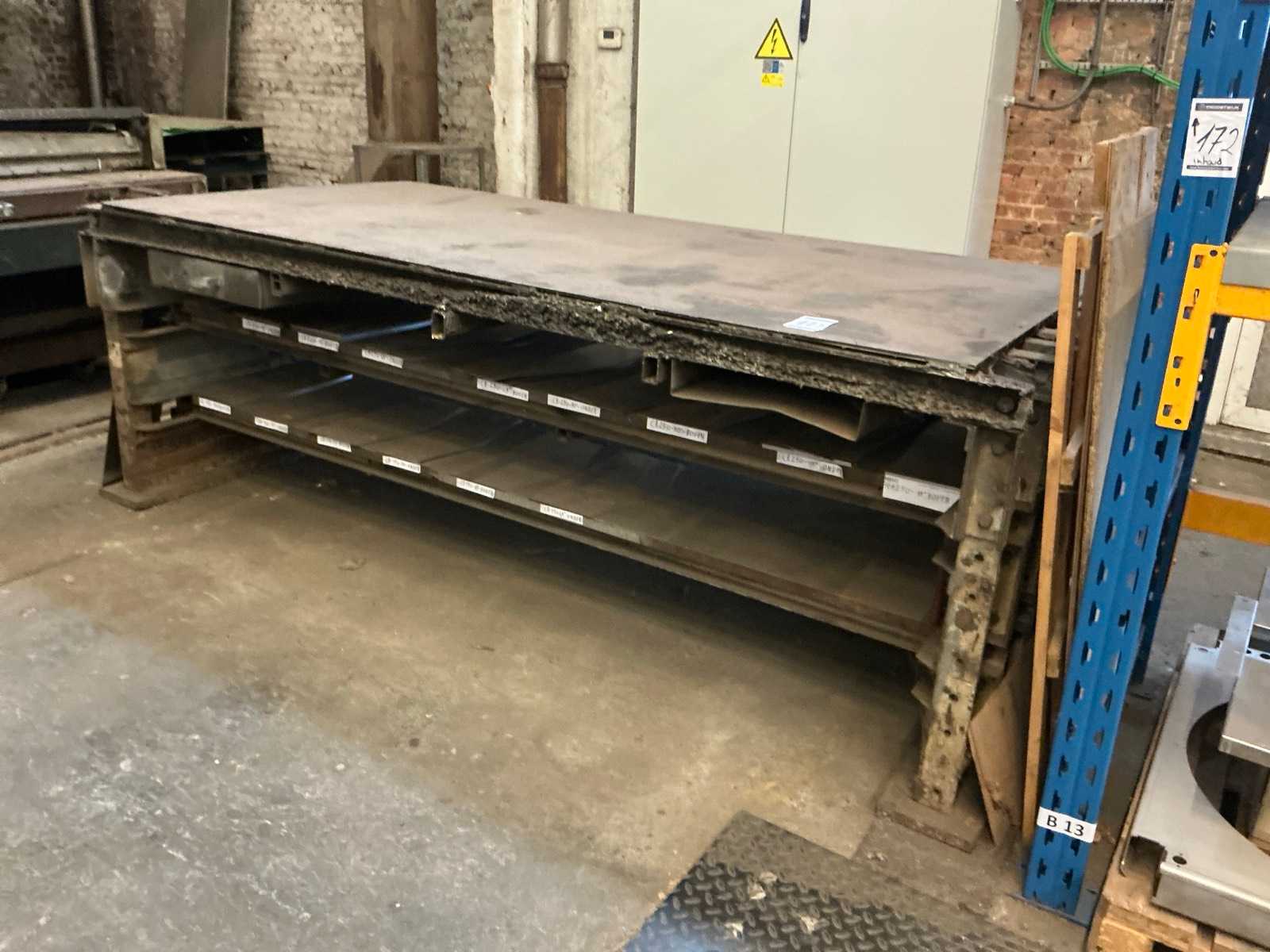 Heavy Duty welding table