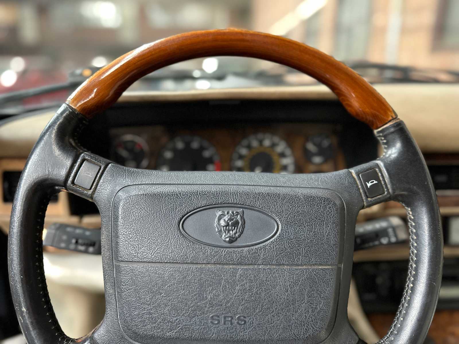 Jaguar XJS Convertible 4.0 6-in-lijn 240pk 1996