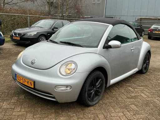 2003 Volkswagen New Beetle Cabriolet 2.0 – samochód osobowy