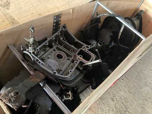 Różne części - Uchwyty - Silnik zaburtowy