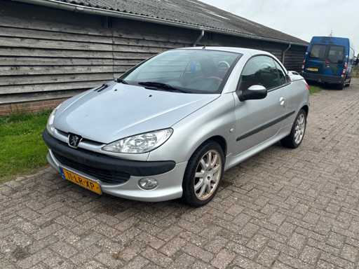 Peugeot - 206 ccm - 1,6-16V Premium - Auto - 2003