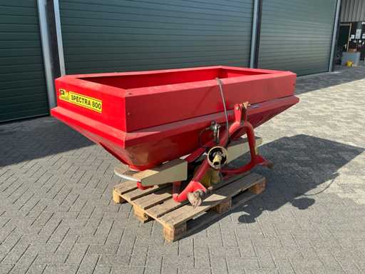 PZ Zweegers Spectra 800 Kunstmeststrooier