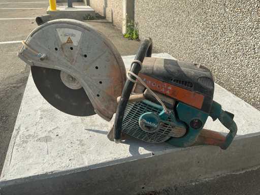 2021 Makita EK8100 Gasoline Concrete Saw