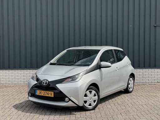 Toyota Aygo 1.0 VVT-i x-play | JK-274-V i