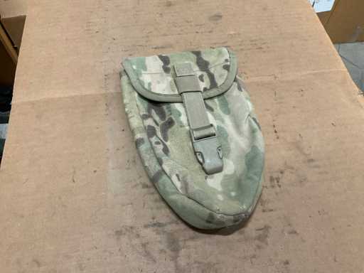 Intrenching tool pouch (10x)