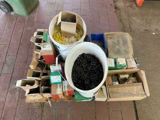 Verschiedenes der Partei