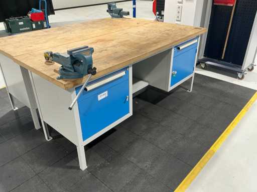 ZELENKA workbench with contents