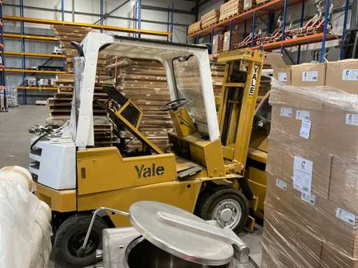 Yale - 1979 - GLP-040EBPA - Heftruck