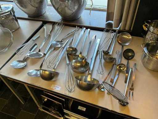 Rvs keukenbenodigdheden (26x)