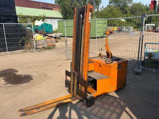 Sichelschmidt WE30 Stacker