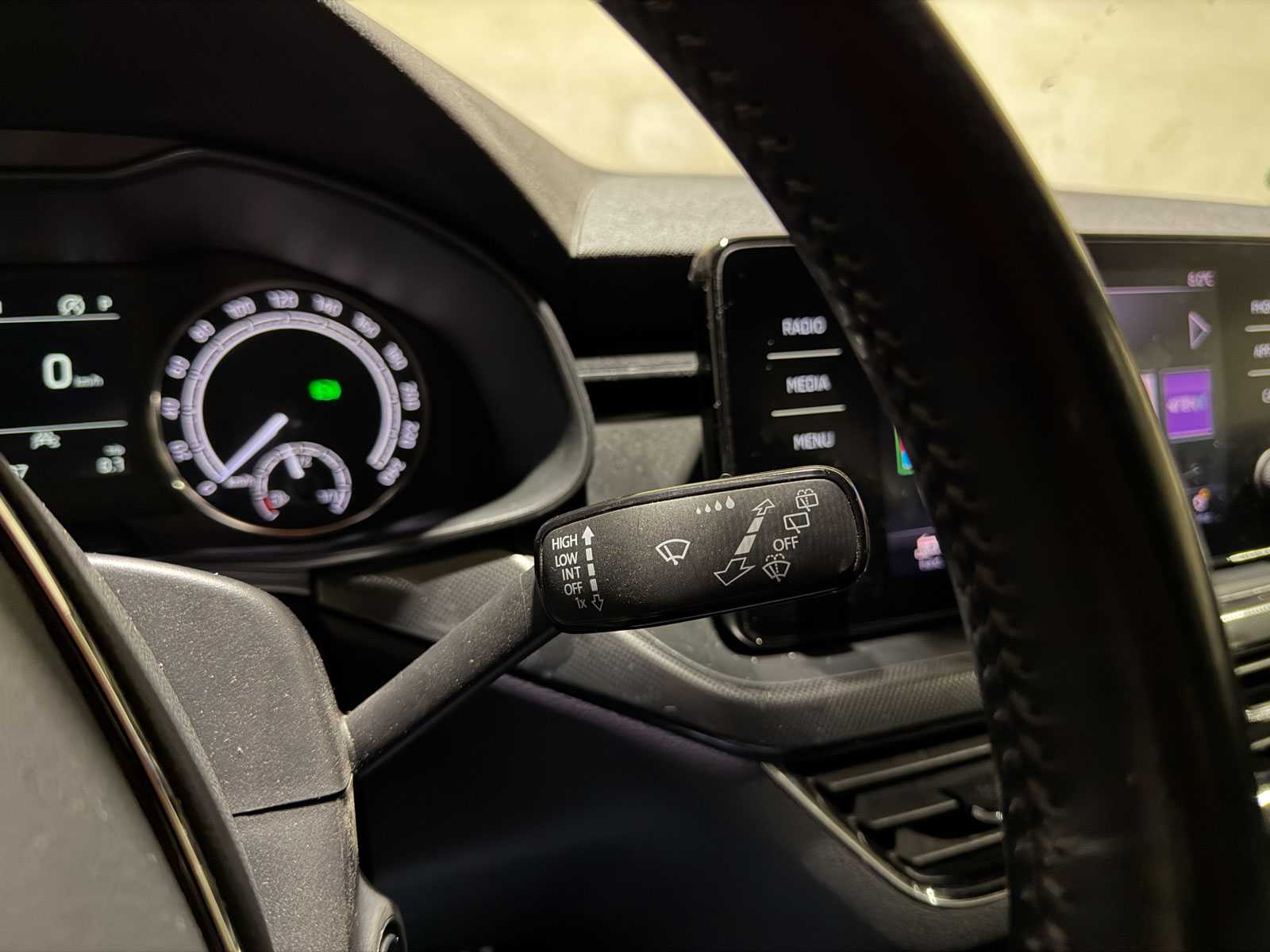 Skoda Kamiq 1.5 TSI ACT Sport Business 150 PS 2021 Automatik (Original-NL), R-487-GS