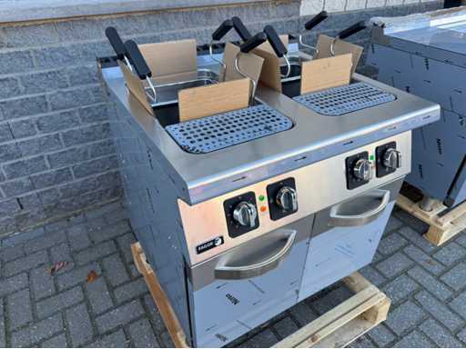 Fagor nieużywany - Gotownik do makaronu - Linia do pieczenia