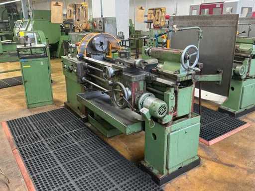 TOS TRENCIN SN 50B Universal Lace Lathe