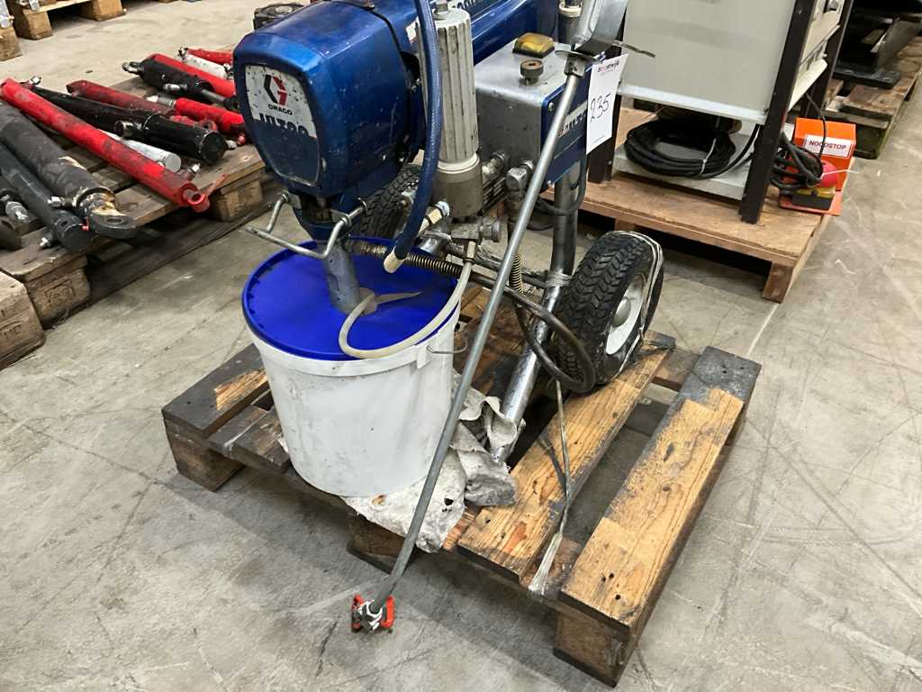 Graco sales ultra 1000