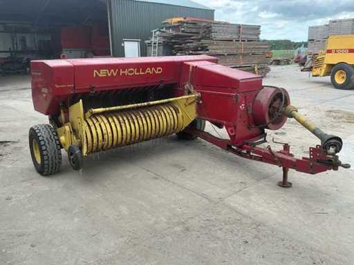 New Holland RA 286 Balenpers