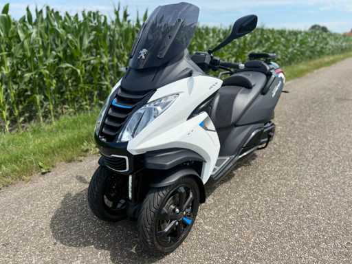 Peugeot - Scooter - Metropolis RS - 735KM - H-014-VJ