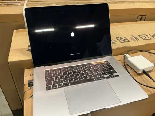 Apple Macbook Pro 16.1 Ordinateur portable