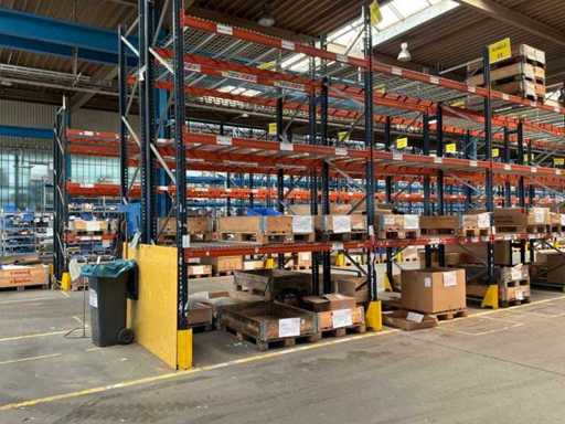 Suport pentru paleți fără conținut (1x dimensiunea unei cutii)