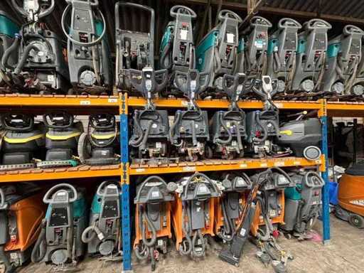 Wide range of used Scrubber Suction and Sweepers A-brands