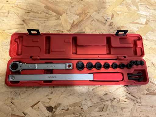 Force V snaar service tool