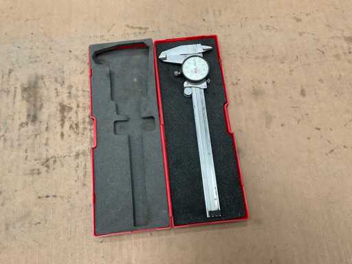 Pied à coulisse d’horloge Starret