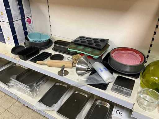 Partij bakbenodigdheden