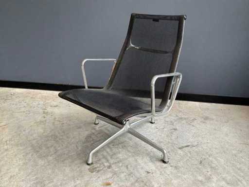 Vitra EA 115 Stoel