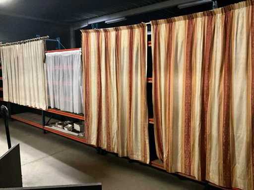 Various Curtains (5x)
