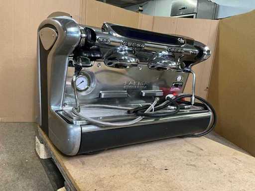 FAEMA EMBLEMA M 39 Koffie- en Espressomachines
