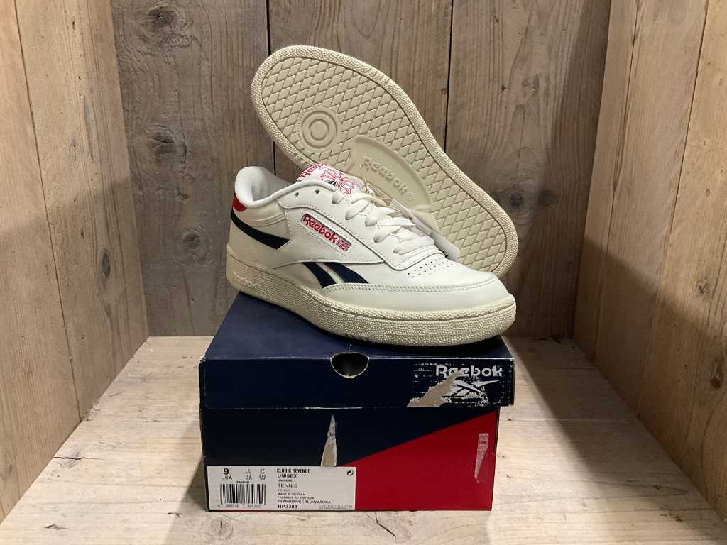 Reebok club store c revenge sizing