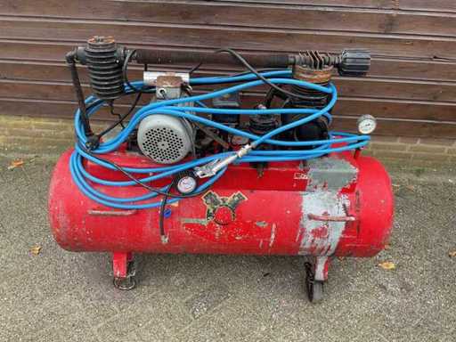Compresseur à pistons De Backer 63LD