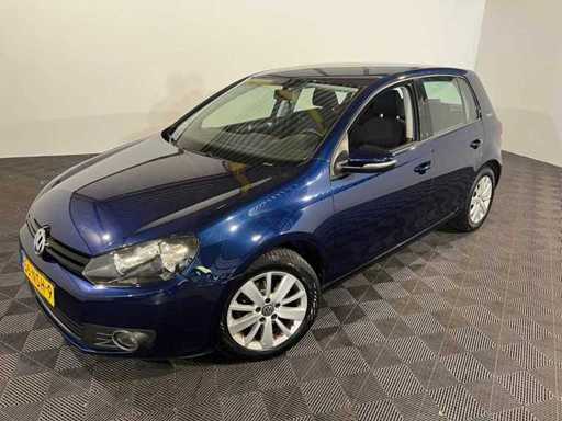 Volkswagen Golf 1.2 TSI Trendline, 56-NSH-9
