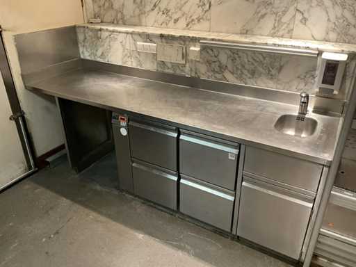 Smeva - Banco da lavoro refrigerato con lavello