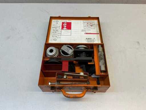 Citroën-gereedschap voor het repareren van wielnaaven