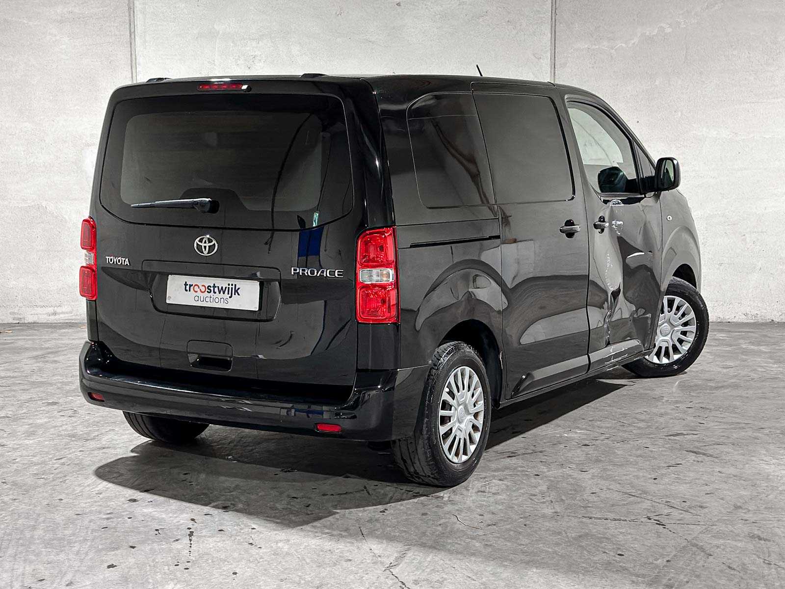 Toyota PROACE Compact 1.6 D-4D Professional 114pk 2017 (Origineel-NL), V-346-JR