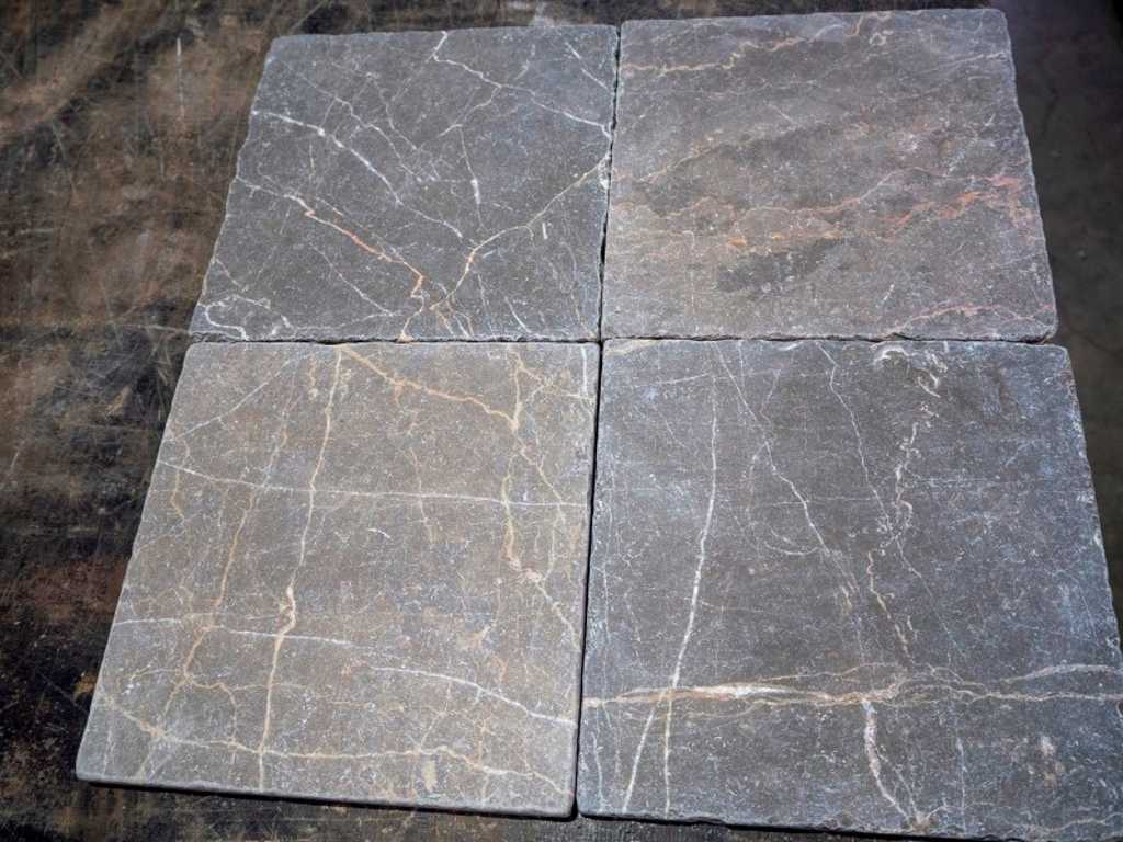 Natural stone tiles 19m²