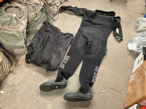 Combinaison imperméable