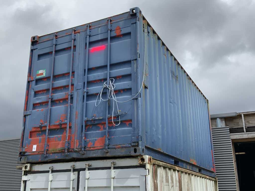 Container maritim ( 20 ft)