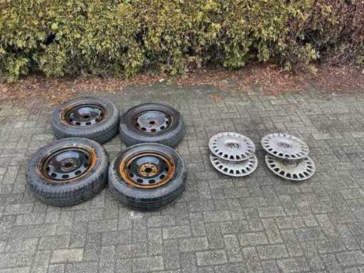 Volkswagen 195/65/R15 Michelin & Intensa velg met band (4x)