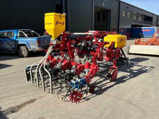 2023 K.U.L.T KULTISELECT Schoffelmachine