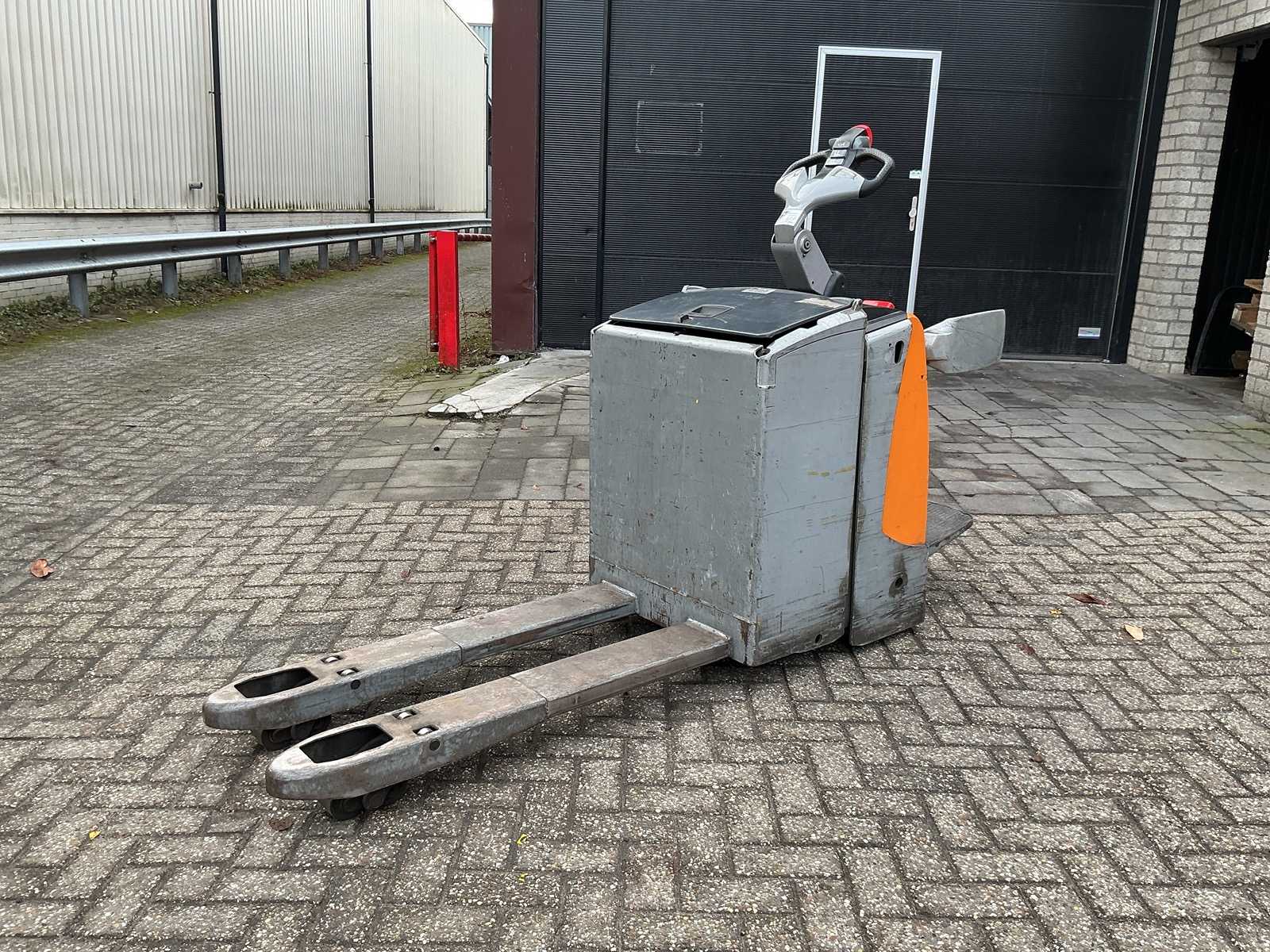 STILL – EXU-SF20 – Electric Pallet Trucks – 2018