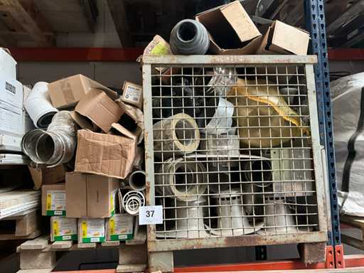 Diverse doorvoeren en schouwonderdelen