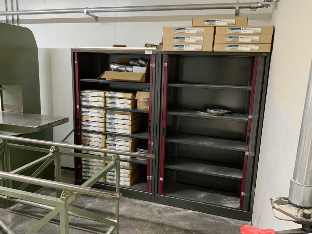 Erco - Werkplaatskasten met ca. 50 Röntgen bandzagen (2x)