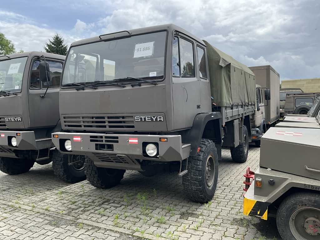 1987 Steyr 12M18 Army Vehicle