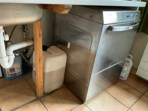Stable Guest Dishwasher